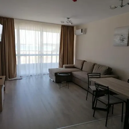 Allure Dobi Lägenhetshotell Primorsko