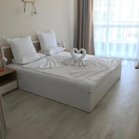 Allure Dobi Lägenhetshotell 4*