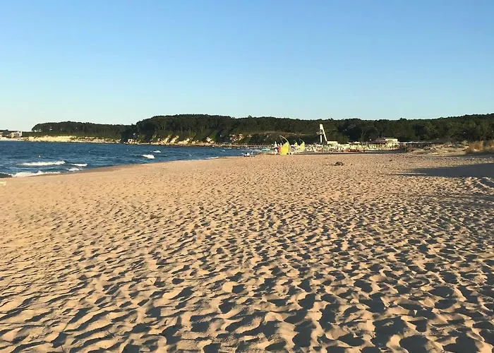 Allure Dobi Aparthotel 4*