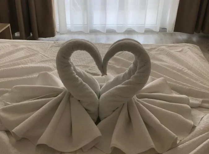 Allure Dobi Aparthotel 4*